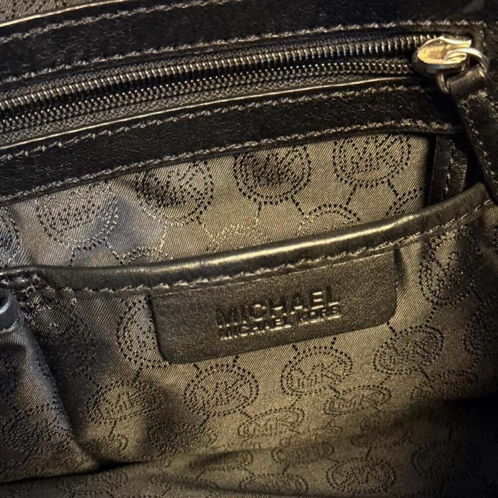 Michael Kors Jet Set Signature MK Logo Tote Handbag Black - Picture 4 of 4